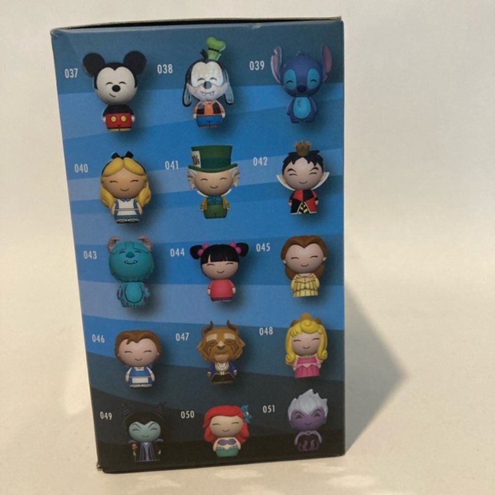 Funko Dorbz 357 - Cruella De Vil - Disney Treasures Exclusive - Picture 3 of 5
